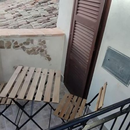 Апартаменти Casa La Gardenia Sant'Oreste Екстер'єр фото